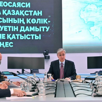 Какие меры для бесперебойного экспорта своей продукции примет Казахстан. Токаев провёл совещание